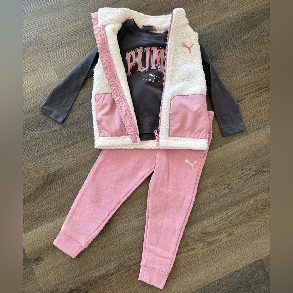 Puma Kids 3 piece vest set - Pink Cream & Grey Size 3T
